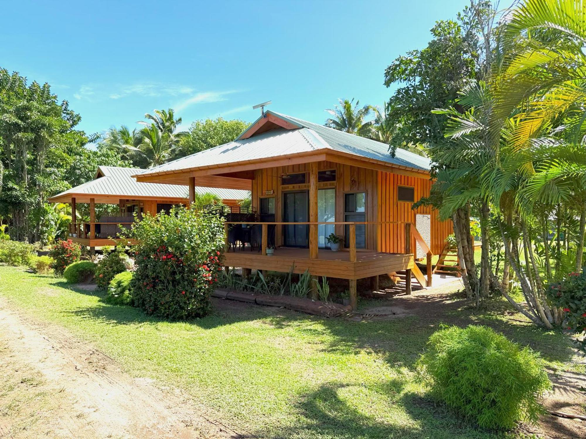 סאבוסאבו Sigasiga Sands Boutique Bungalows חדר תמונה